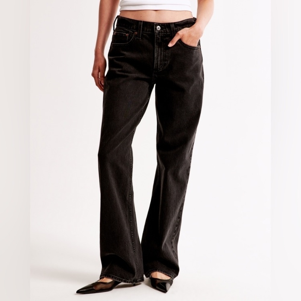Abercrombie & Fitch Low Rise Baggy Jean in Black/Dark grey